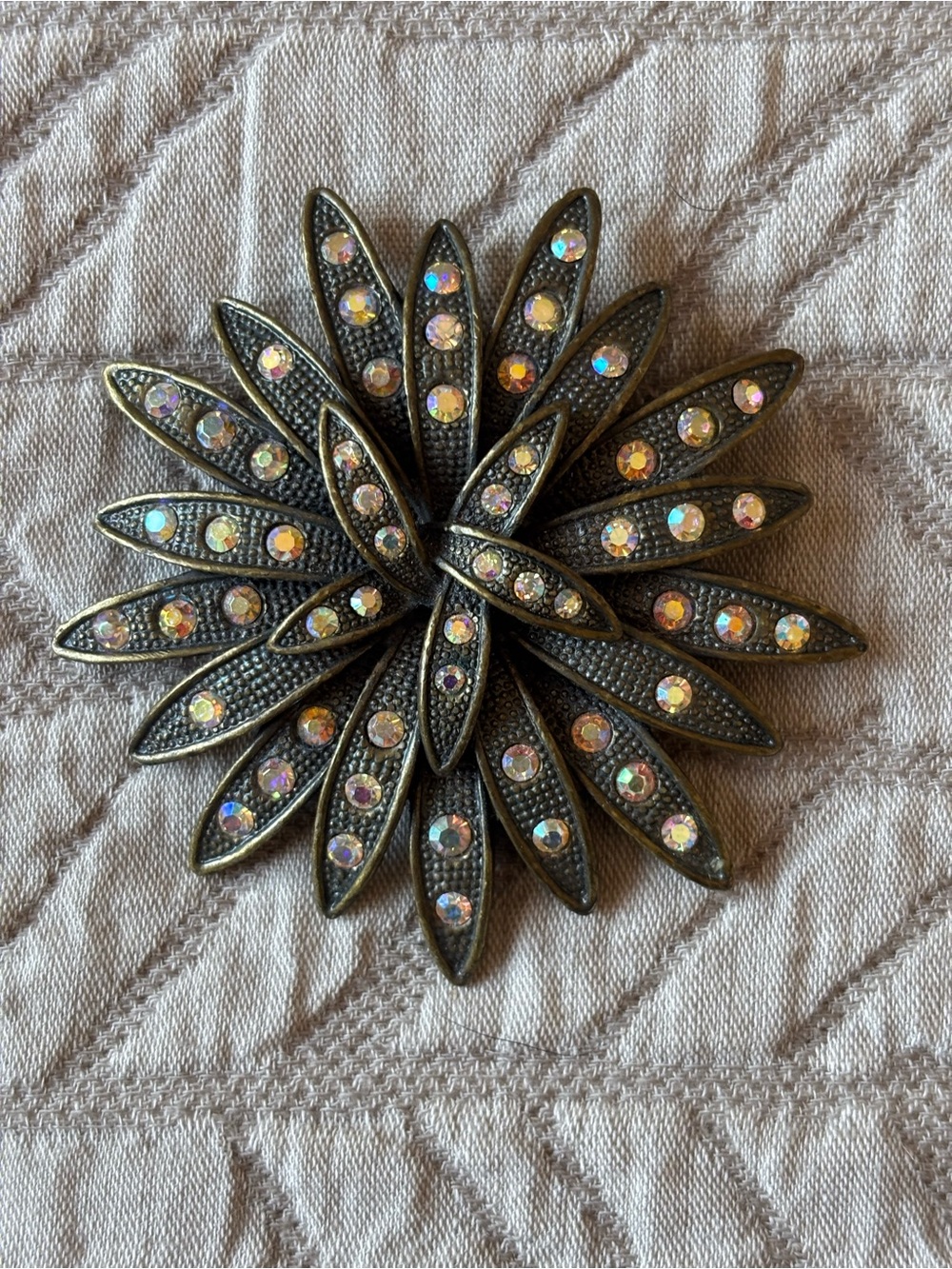Vintage Bronze-Tone Aurora Borealis Crystal Flower Spikey Fireworks Brooch